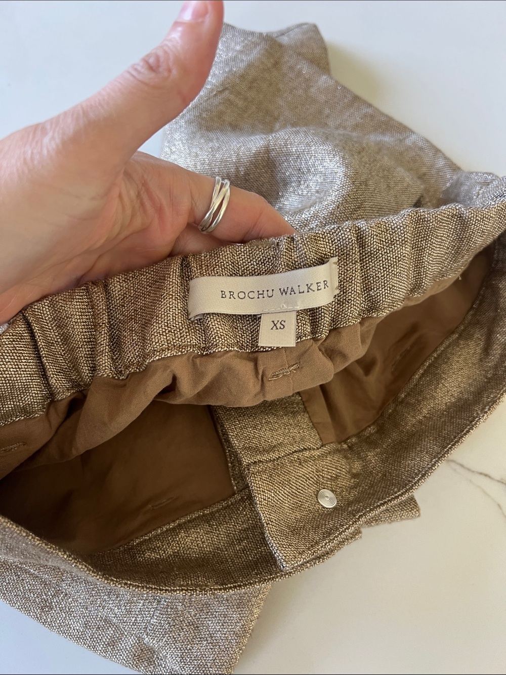 Brochu Walker The Pippa Cuffed Short Gold Metallic Linen Blend Size XS NWT - Picture 8 of 10